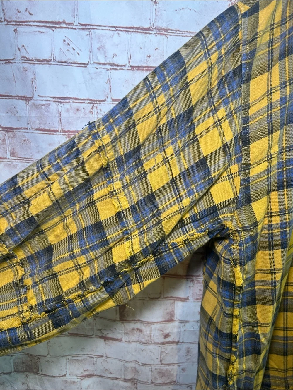 Easel Yellow Plaid Oversized Shacket Button Front Distressed Flannel Top Large - Picture 6 of 8
